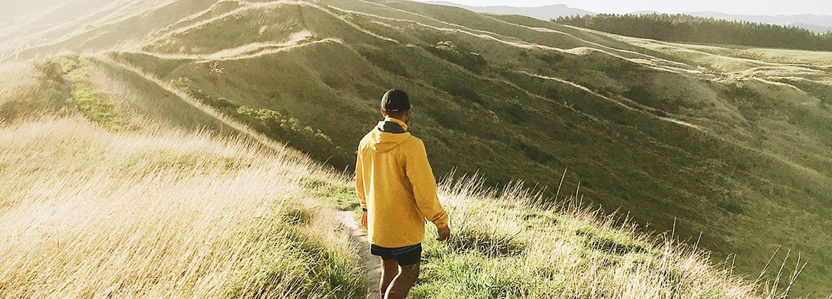 Outdoor Wear Social-Media Report Pulse-Advertising Mobile